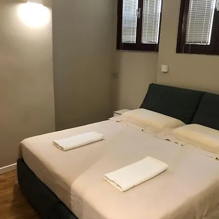 Accogliente Bilo Navigli מילאנו